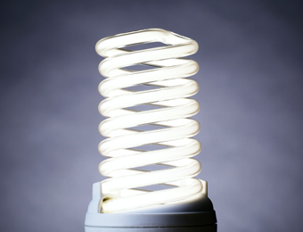 Sole電球｜製品情報｜節電エコならLEDよりやさしい光のCCFL蛍光